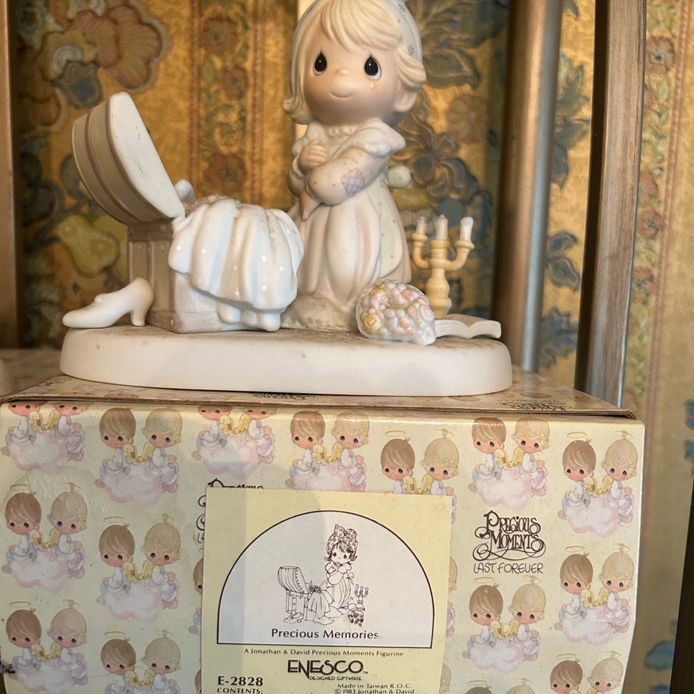 Precious Memories Figurine
